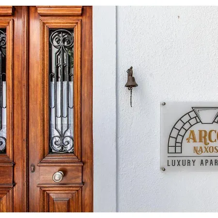 Arco Naxos Luxury 4*