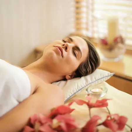 Arco Naxos Luxury アパートホテル