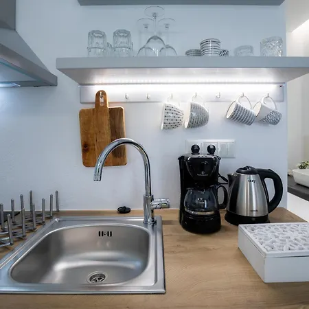 Arco Naxos Luxury Apartahotel 4*