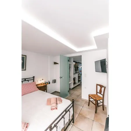 Arco Naxos Luxury 4* Naxos City