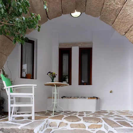 Arco Naxos Luxury