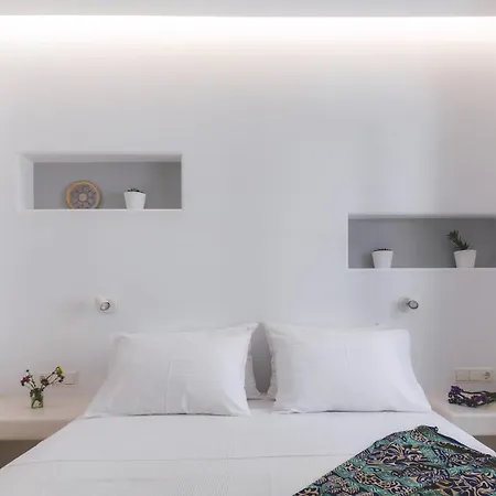 Arco Naxos Luxury Aparthotel