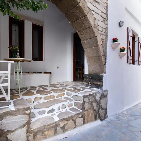 מלון דירות Arco Naxos Luxury
