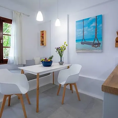 Lägenhetshotell Arco Naxos Luxury