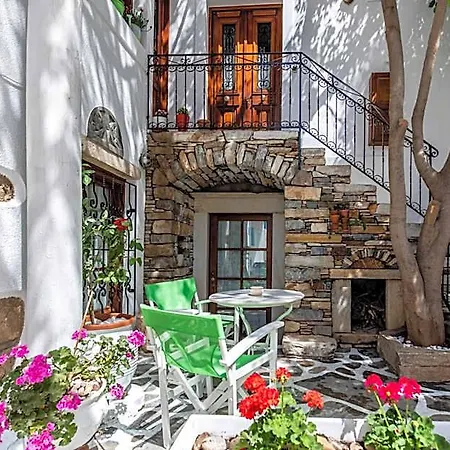 Arco Naxos Luxury Lägenhetshotell Naxos City