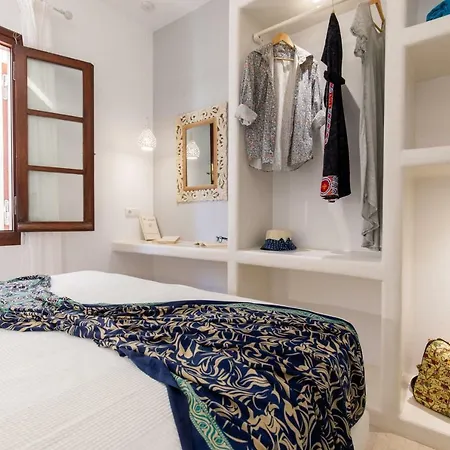 Appart hôtel Arco Naxos Luxury 4*