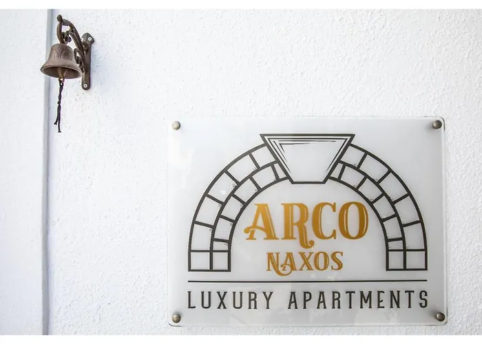 Aparthotel Arco Naxos Luxury 4*