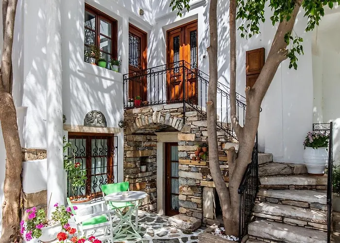 Aparthotel Arco Naxos Luxury