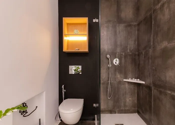 Arco Naxos Luxury 4*